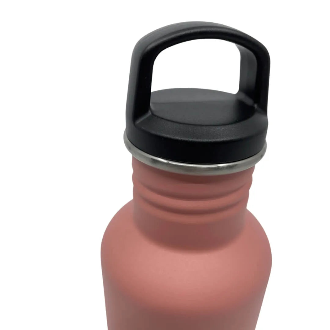 Drinkfles dop zwart op fles roze - Smikkels