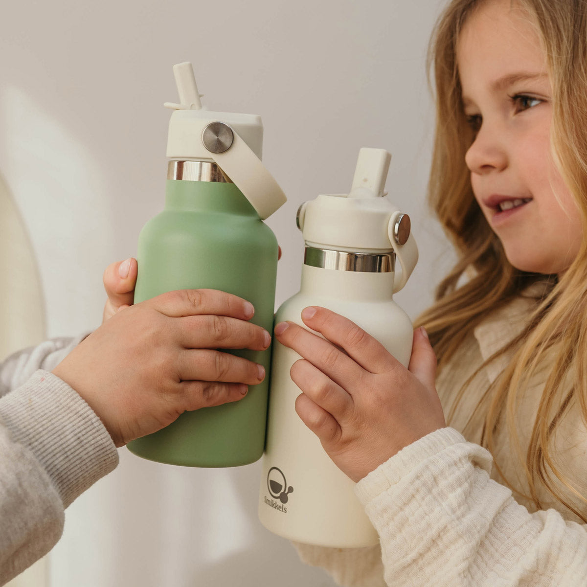 Smikkels RVS thermos drinkfles sfeerbeeld