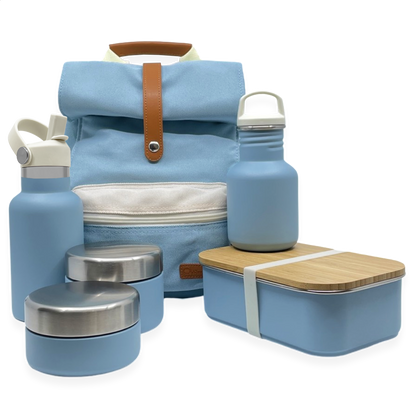 Set van rugzak, drinkfles, thermosdrinkfles, fruitbakjes en lunchbox van Smikkels in de kleur blauw