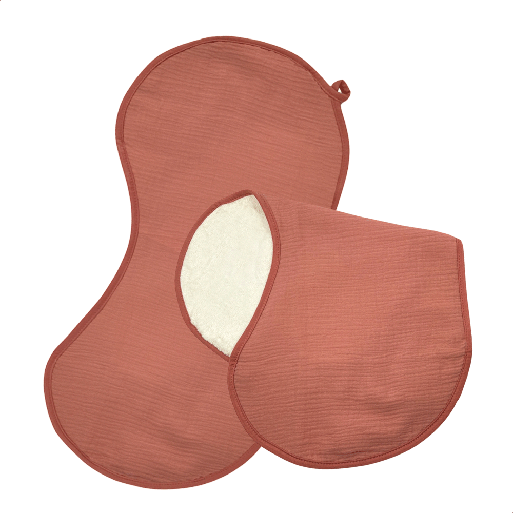 Roze schouderdoeken van Smikkels met hydrofiele zijde en badstof zijde