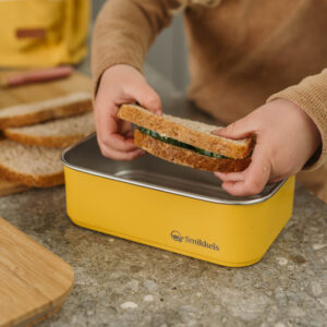 Gele rvs lunchbox 900ml Smikkels boterham